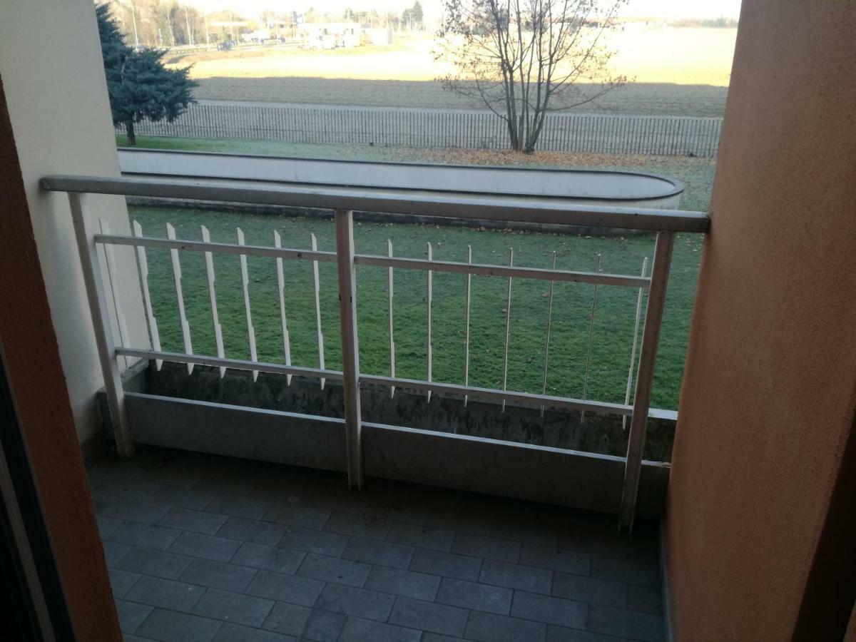 Via Sporting Mirasole Apartment Opera Exterior photo